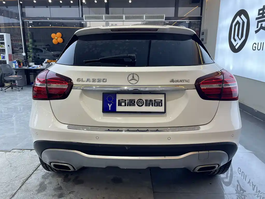Mercedes-Benz GLA 2017 GLA 220 4MATIC Fashion Model купить на сайте DeffCars
