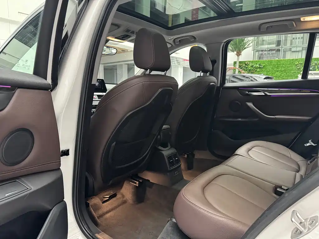 BMW X1 2020 xDrive25Li Exclusive Model купить на сайте DeffCars
