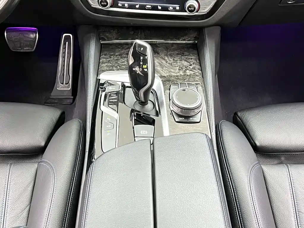 BMW 6 Series GT 2019 630i M Sports Package купить на сайте DeffCars