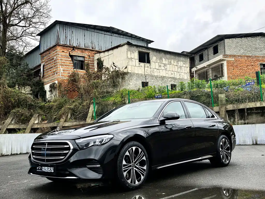 Mercedes-Benz E-Class 2026 E 300 L Luxury Model купить на сайте DeffCars