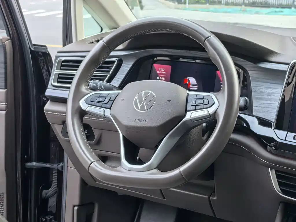 Weiran 2022 380TSI Premium Edition купить на сайте DeffCars