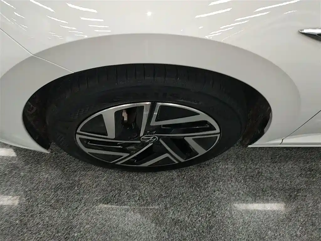 Sagitar 2023 300TSI DSG Super Edition купить на сайте DeffCars