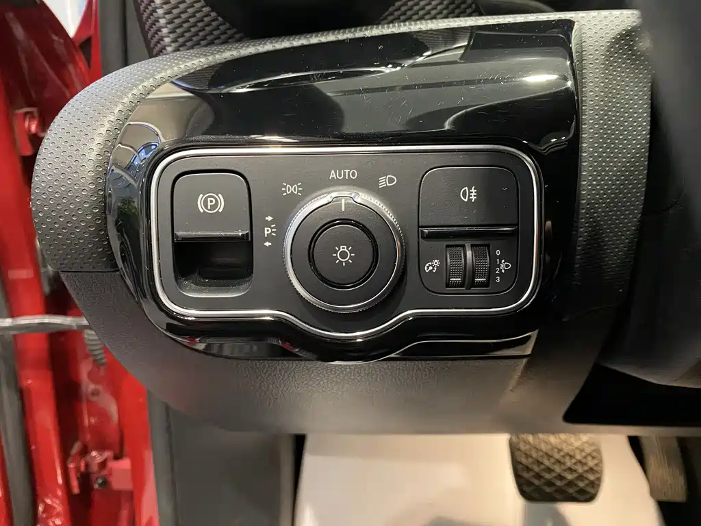 Mercedes-Benz A-Class 2022 A 180 L купить на сайте DeffCars