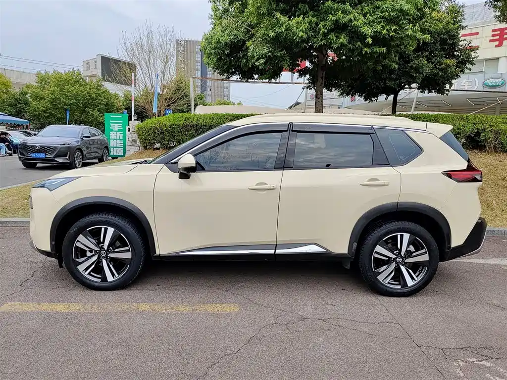 X-Trail 2021 VC-Turbo 300 CVT 4WD Extreme Edition купить на сайте DeffCars