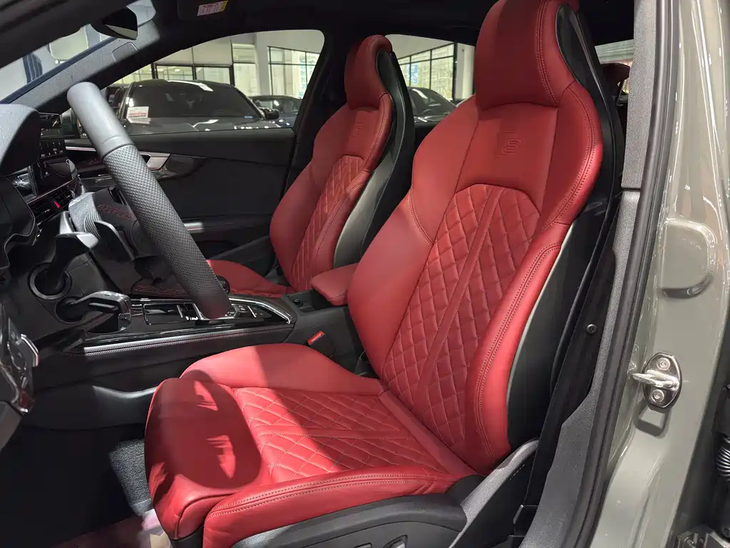 Audi S4 2024 S4 3.0TFSI купить на сайте DeffCars