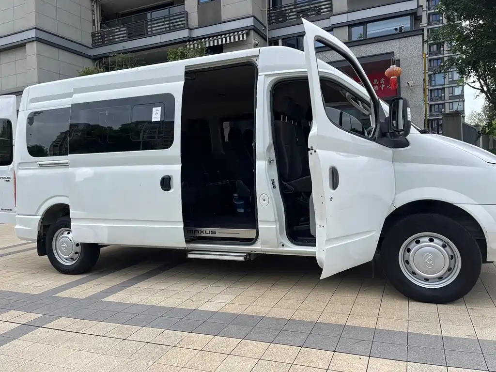 Xintu V80 2018 2.5T 6-speed manual Shangjie long axis mid-top 14/15/16 seats купить на сайте DeffCars