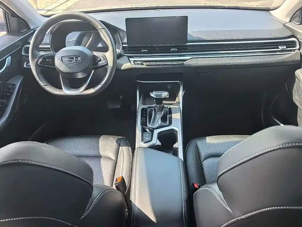 Emgrand 2022 4th generation 1.5L CVT flagship model купить на сайте DeffCars
