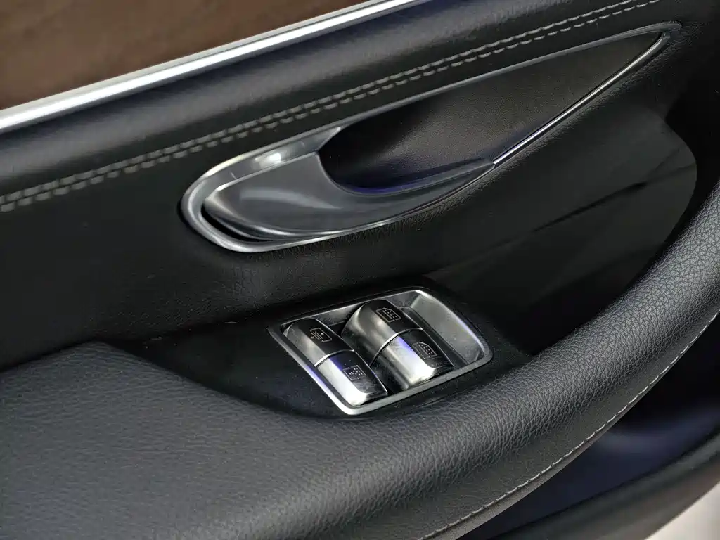 Mercedes-Benz E-Class 2019 facelift E 300 L fashionable model купить на сайте DeffCars