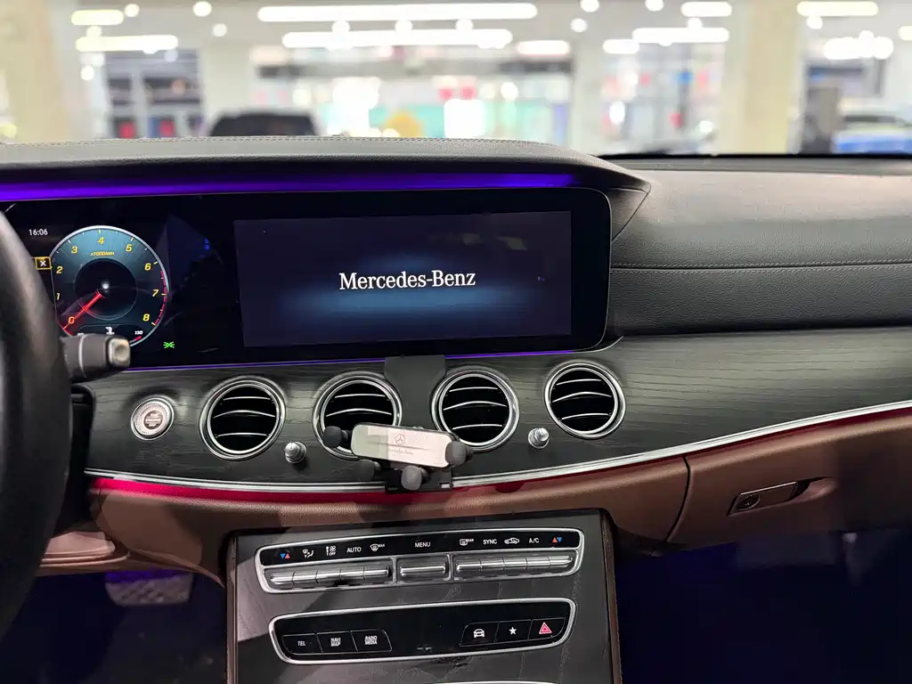 Mercedes-Benz E-Class 2021 E 300 L Sporty and Fashionable купить на сайте DeffCars