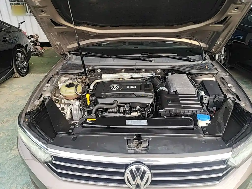 Magotan 2018 330TSI DSG luxury model купить на сайте DeffCars