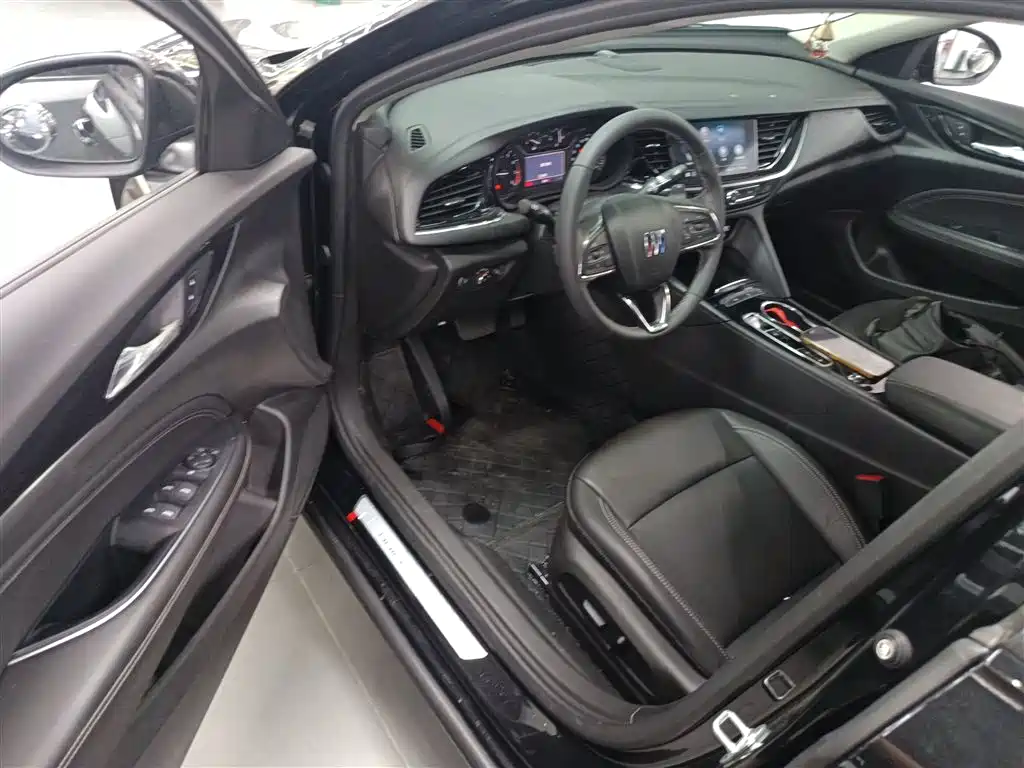 Regal 2024 facelift 25T super version купить на сайте DeffCars