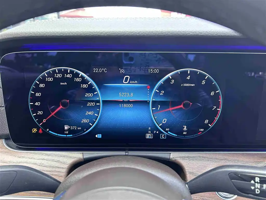 Mercedes-Benz E-Class 2021 E 300 L Luxury Model купить на сайте DeffCars