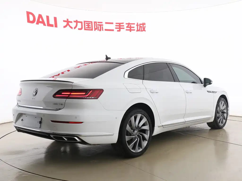 FAW-Volkswagen CC 2021 380TSI eye-catching version купить на сайте DeffCars