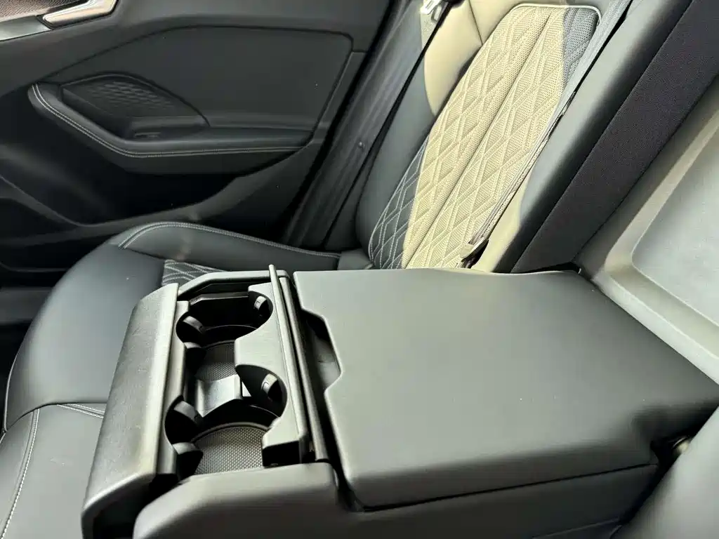 Audi A5L 2026 2.0T sports version quattro купить на сайте DeffCars