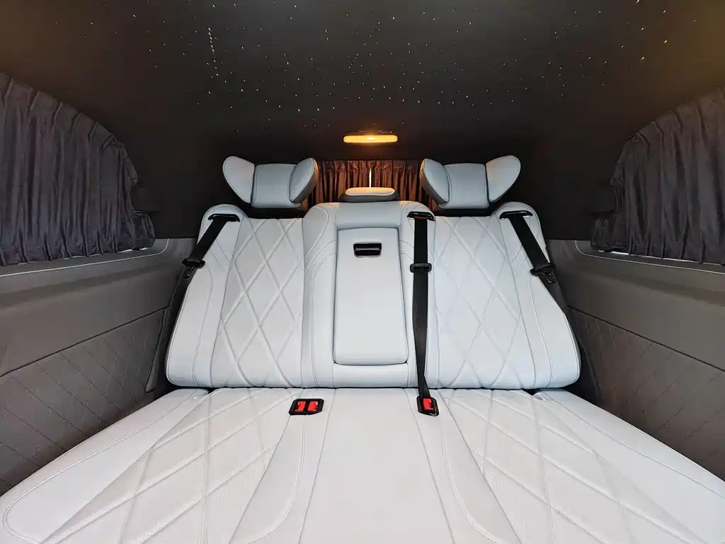 Vito 2023 2.0T Business Edition 7 seats купить на сайте DeffCars
