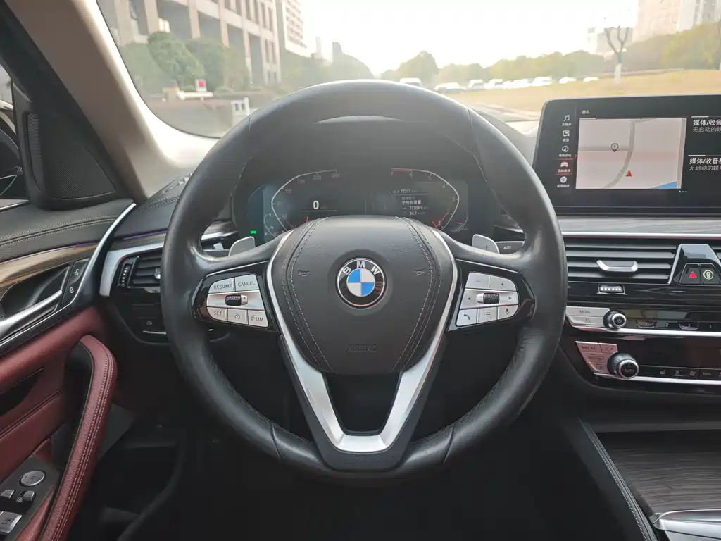 BMW 5 Series 2021 530Li Leading Luxury Package купить на сайте DeffCars