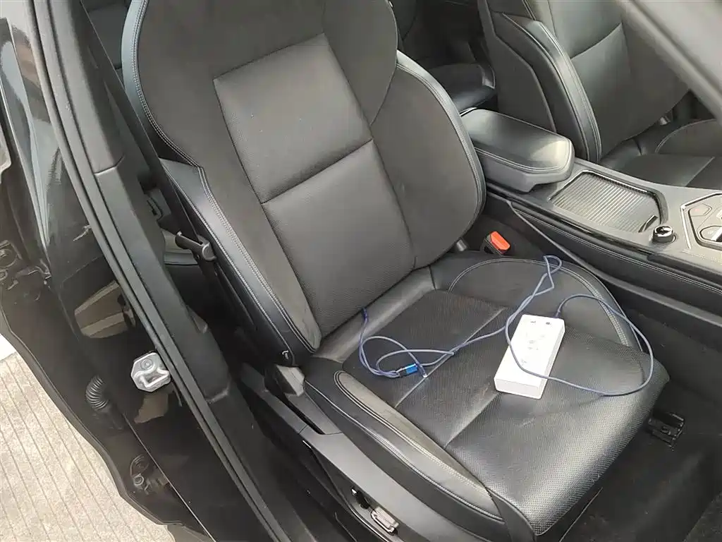 Lynk & Co 01 2023 1.5TD EM-F PM купить на сайте DeffCars