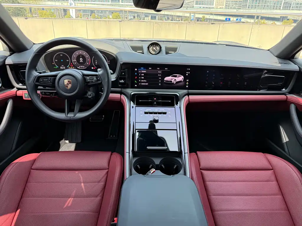 Panamera 2026 Panamera 4 Executive Extended Edition 2.9T купить на сайте DeffCars