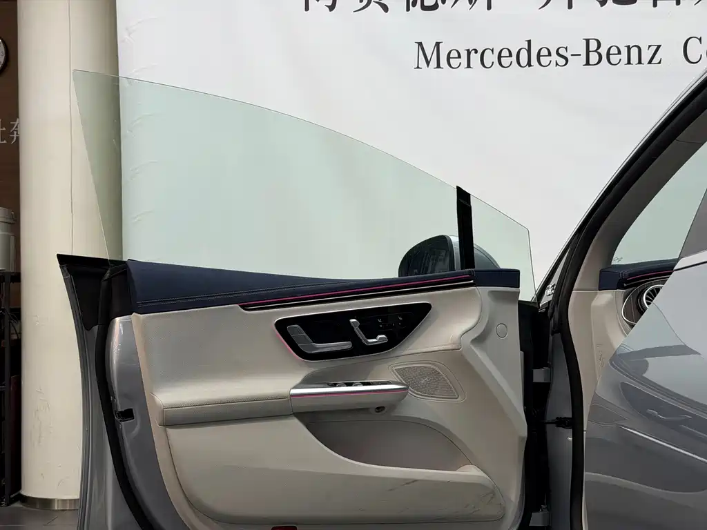 Mercedes-Benz EQE 2025 500 4MATIC Luxury Edition купить на сайте DeffCars
