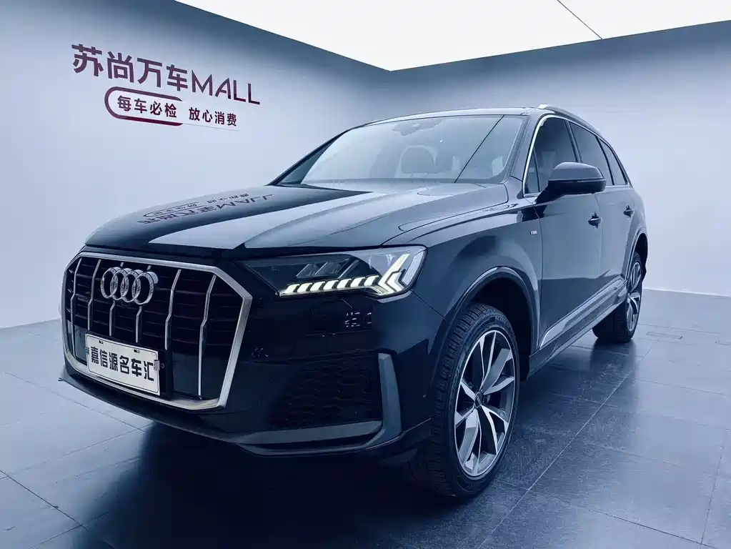 Audi Q7 2021 55 TFSI quattro S line sports version купить на сайте DeffCars