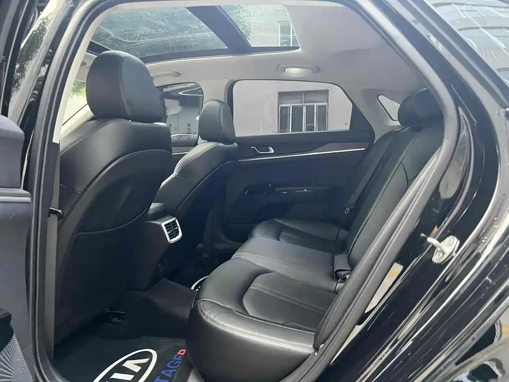 Kia K5 2020 270T CVVD Deluxe Edition купить на сайте DeffCars