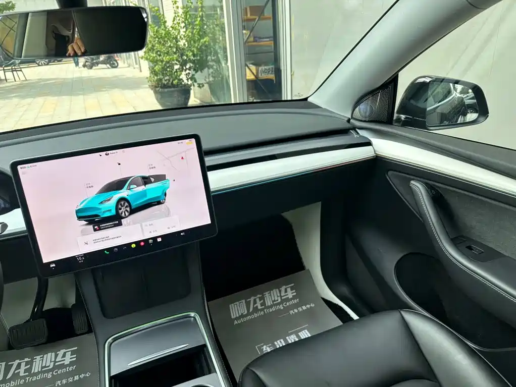 Model Y 2022 rear-wheel drive version купить на сайте DeffCars