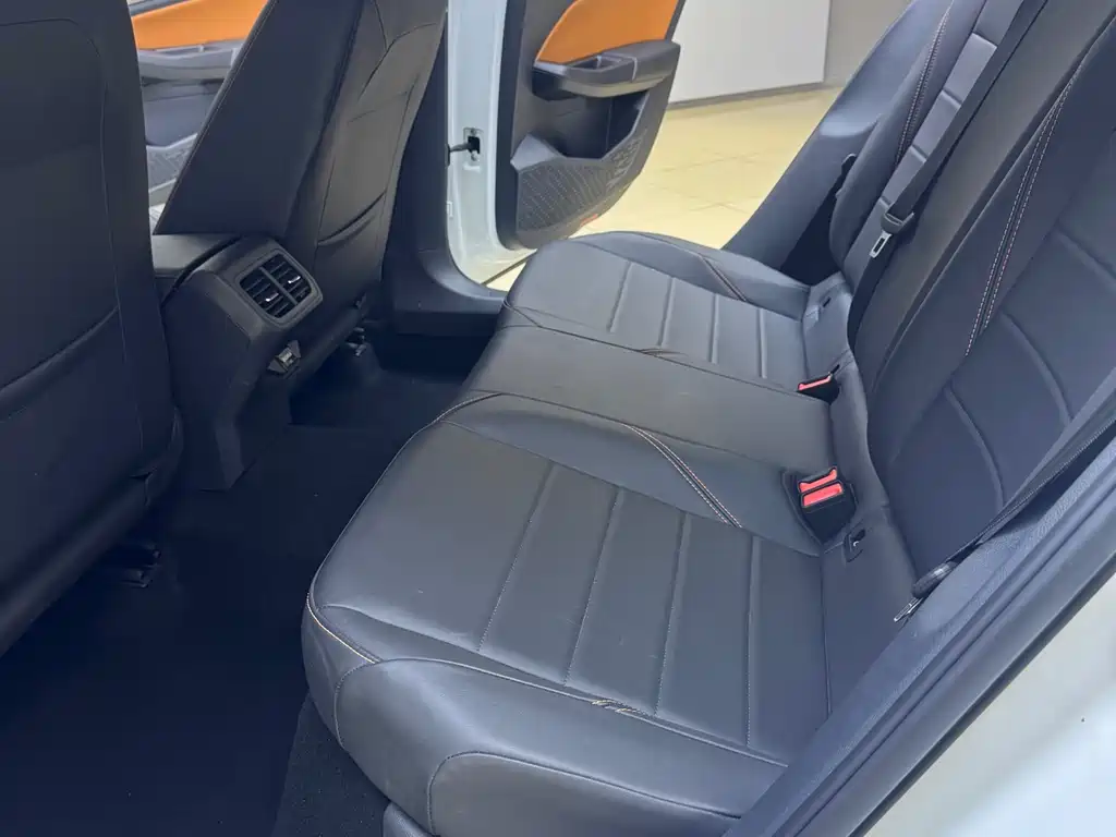 Bora 2023 200TSI DSG Yuexing Edition купить на сайте DeffCars
