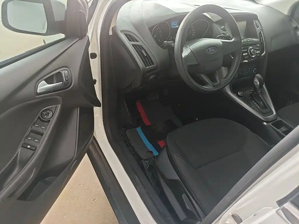 Focus 2017 Two-Bedroom 1.6L Automatic Comfort Edition Senova Zhixing купить на сайте DeffCars