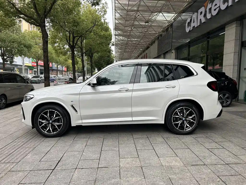 BMW X3 2023 xDrive25i M Sports Package купить на сайте DeffCars