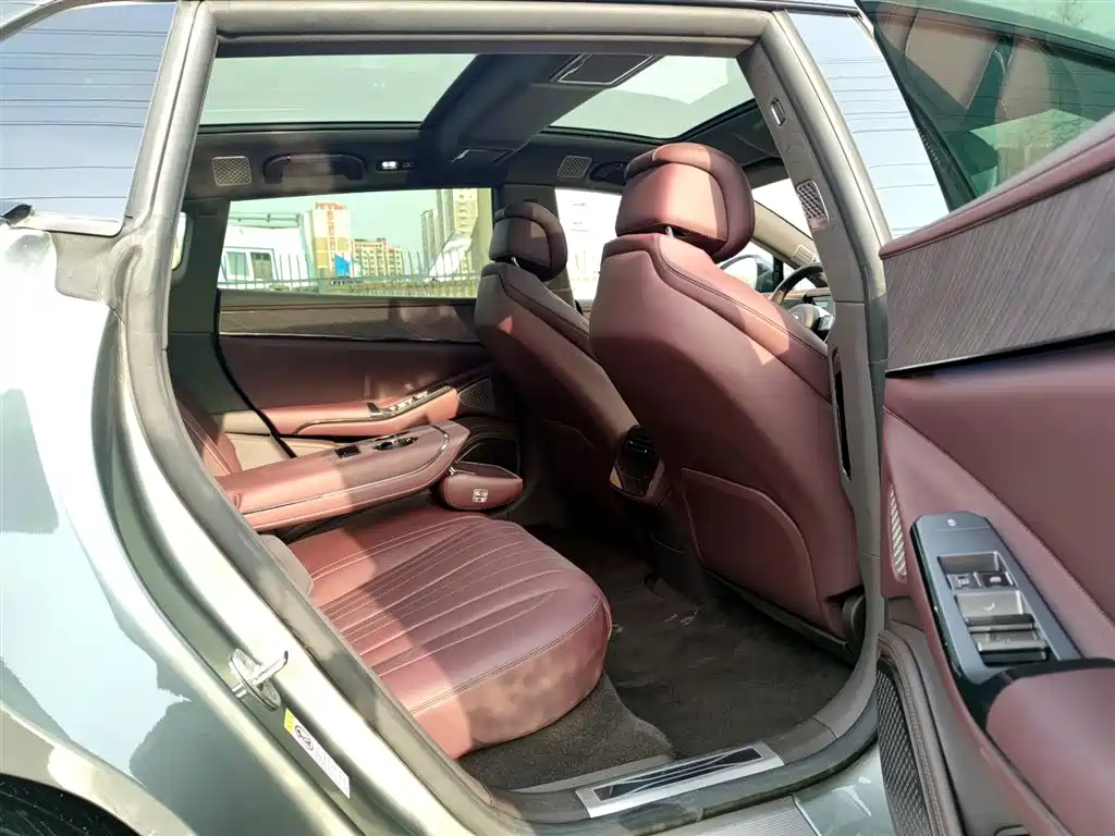 Denza Z9GT 2024 1100 four-wheel drive Ultra version купить на сайте DeffCars