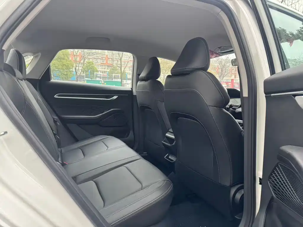 Emgrand 2025 4th Generation 1.5L CVT Dragon Edition купить на сайте DeffCars