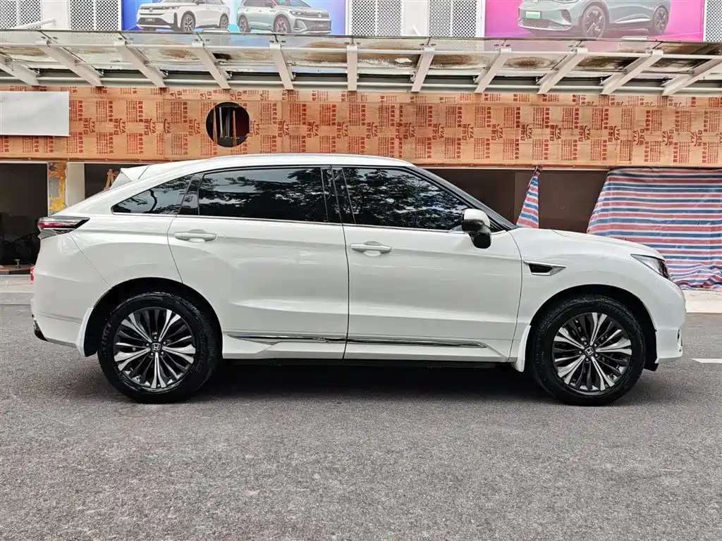 Honda UR-V 2020 370TURBO four-wheel drive exclusive version купить на сайте DeffCars