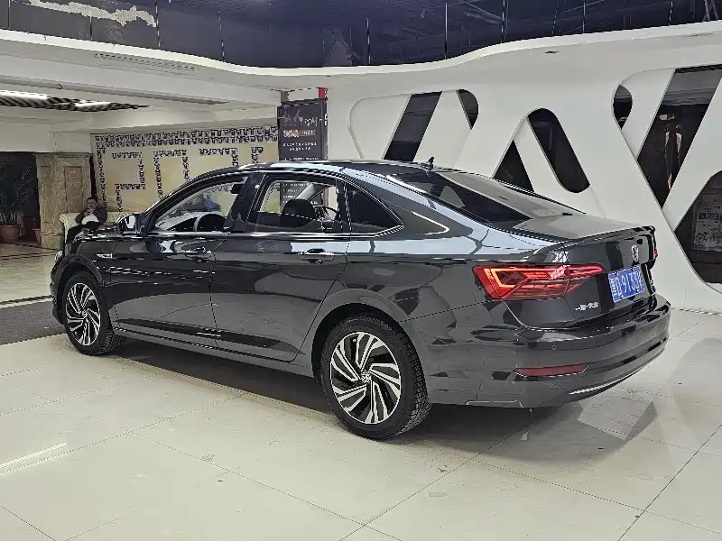 Sagitar 2021 280TSI DSG 30th Anniversary Edition купить на сайте DeffCars