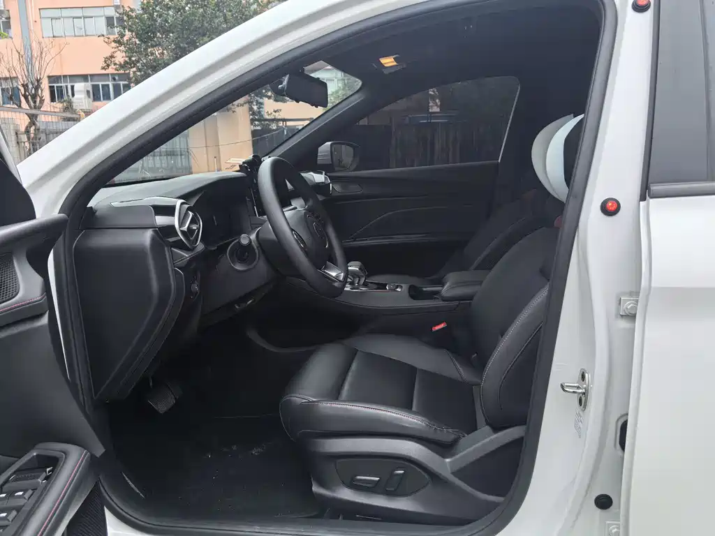 MG5 2025 300TGI Global Flagship Edition купить на сайте DeffCars