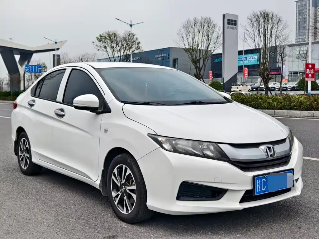 Fengfan 2017 1.5L CVT Comfort Edition купить на сайте DeffCars