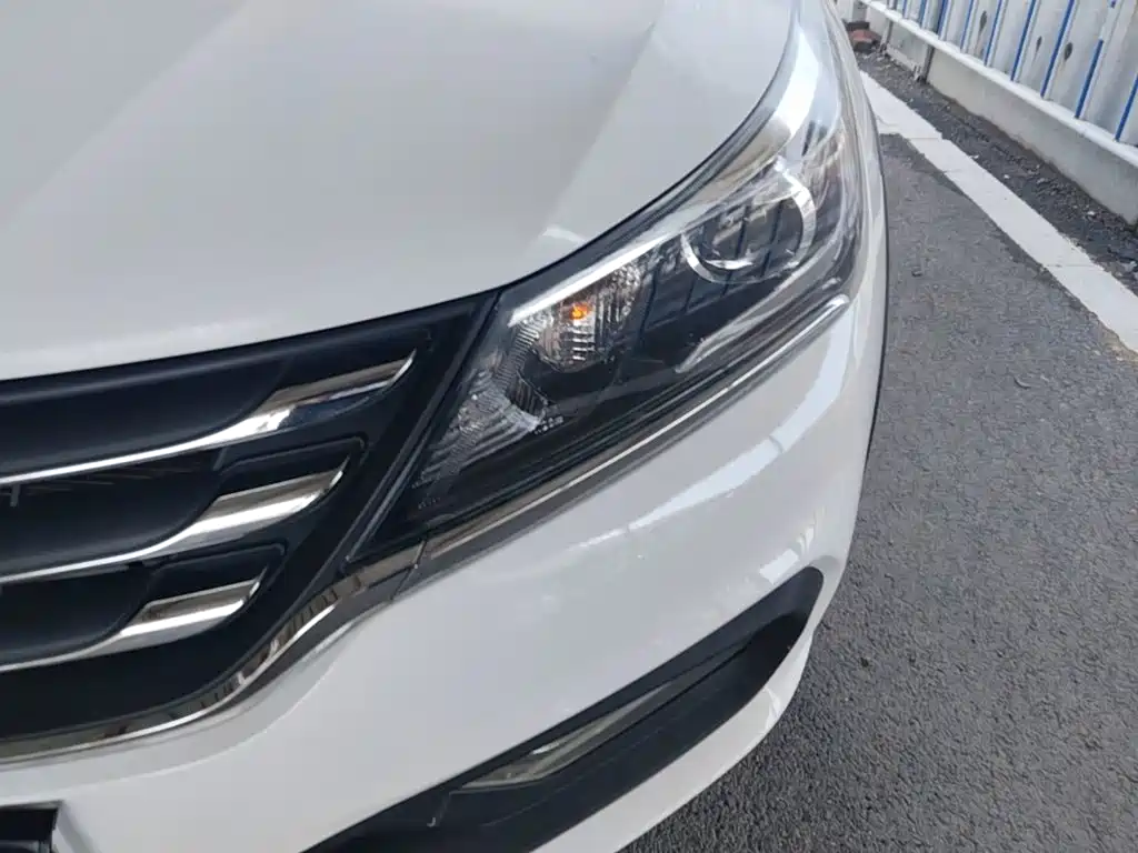 Baojun 310W 2017 1.5L manual comfort model National VI купить на сайте DeffCars