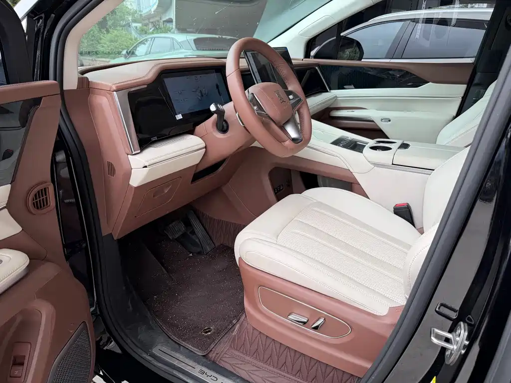 Xia (Summer) 2025 DM-i 1.5T 100km leading model купить на сайте DeffCars