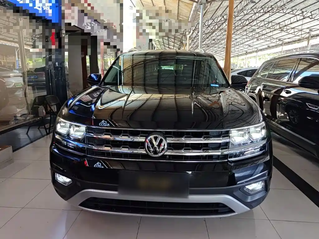 Touron 2017 380TSI four-wheel drive comfort version купить на сайте DeffCars