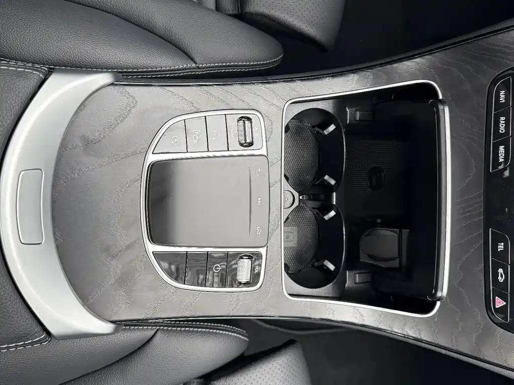 Mercedes-Benz C-Class 2021 C 200 L Fashionable Sports Edition купить на сайте DeffCars