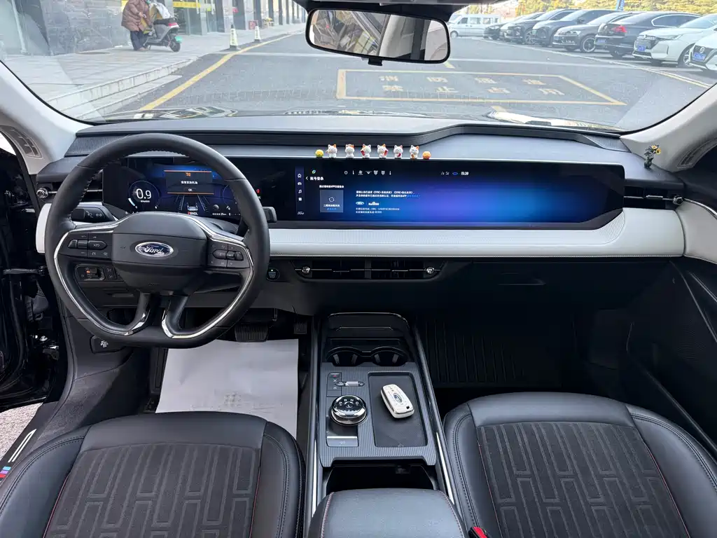 Mondeo 2023 EcoBoost 245 Luxury купить на сайте DeffCars