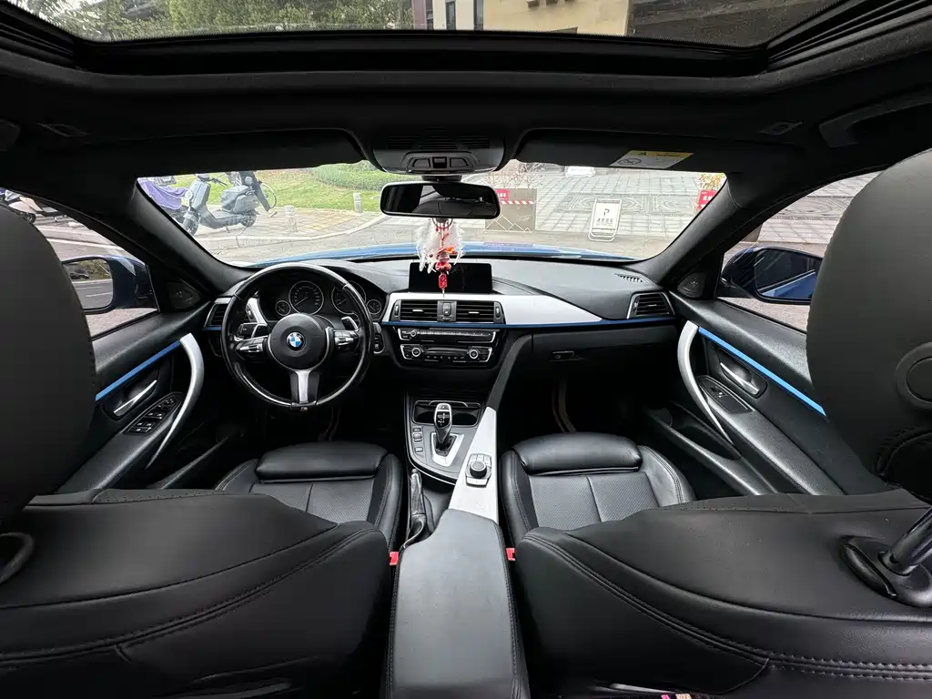 BMW 3 Series 2018 320i M Sports Package купить на сайте DeffCars