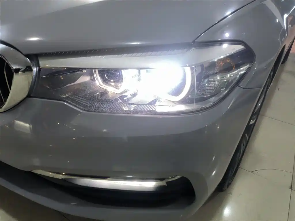 BMW 5 Series 2018 528Li Special Edition launched купить на сайте DeffCars