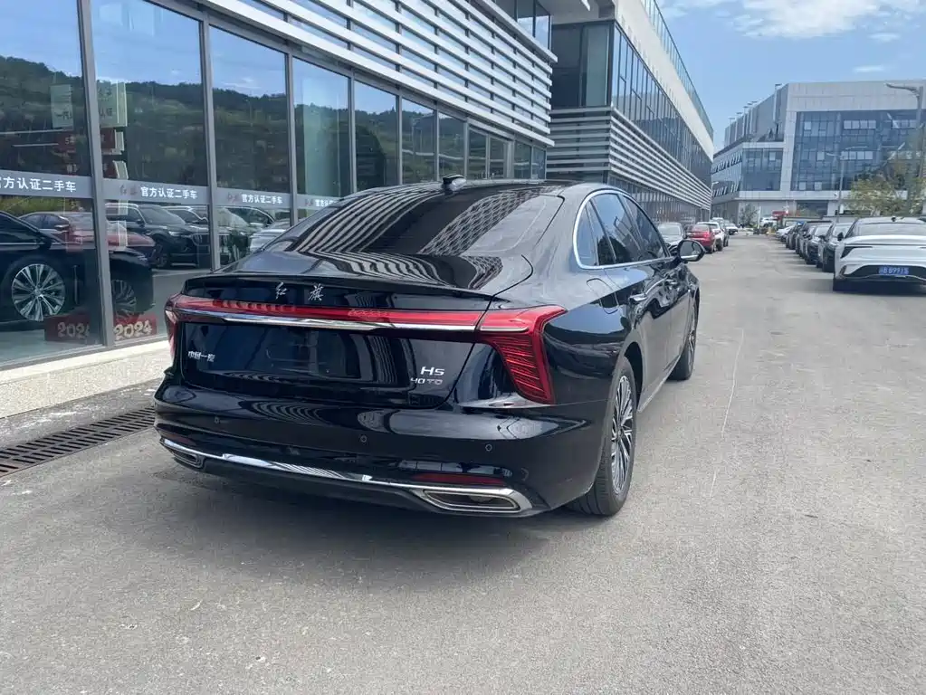 Hongqi H5 2023 2.0T Automatic Intelligent Connected Flag Edition купить на сайте DeffCars