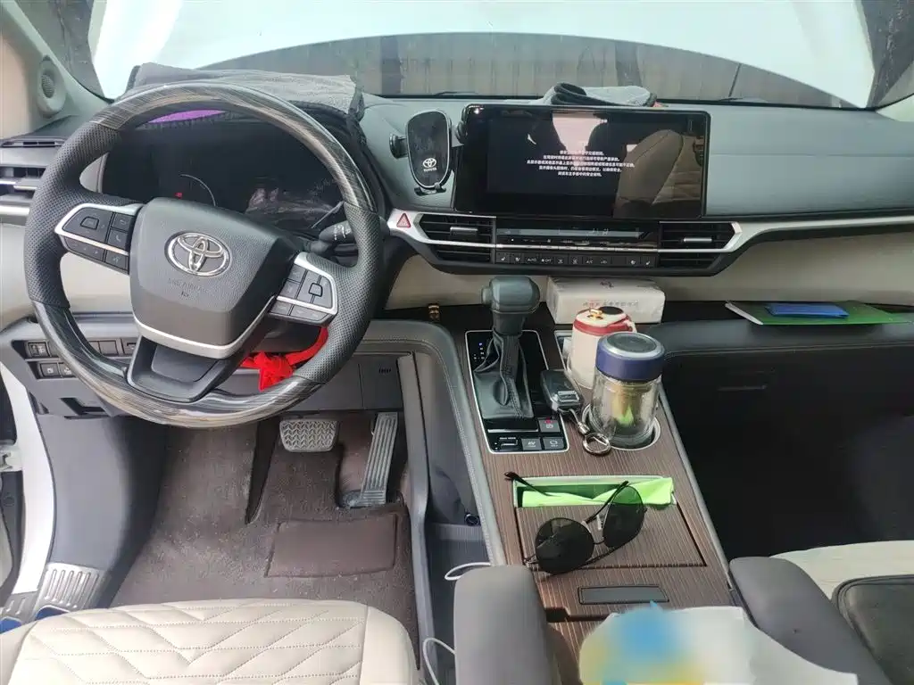 SIENNA 2024 2.5L Hybrid Comfort Edition купить на сайте DeffCars