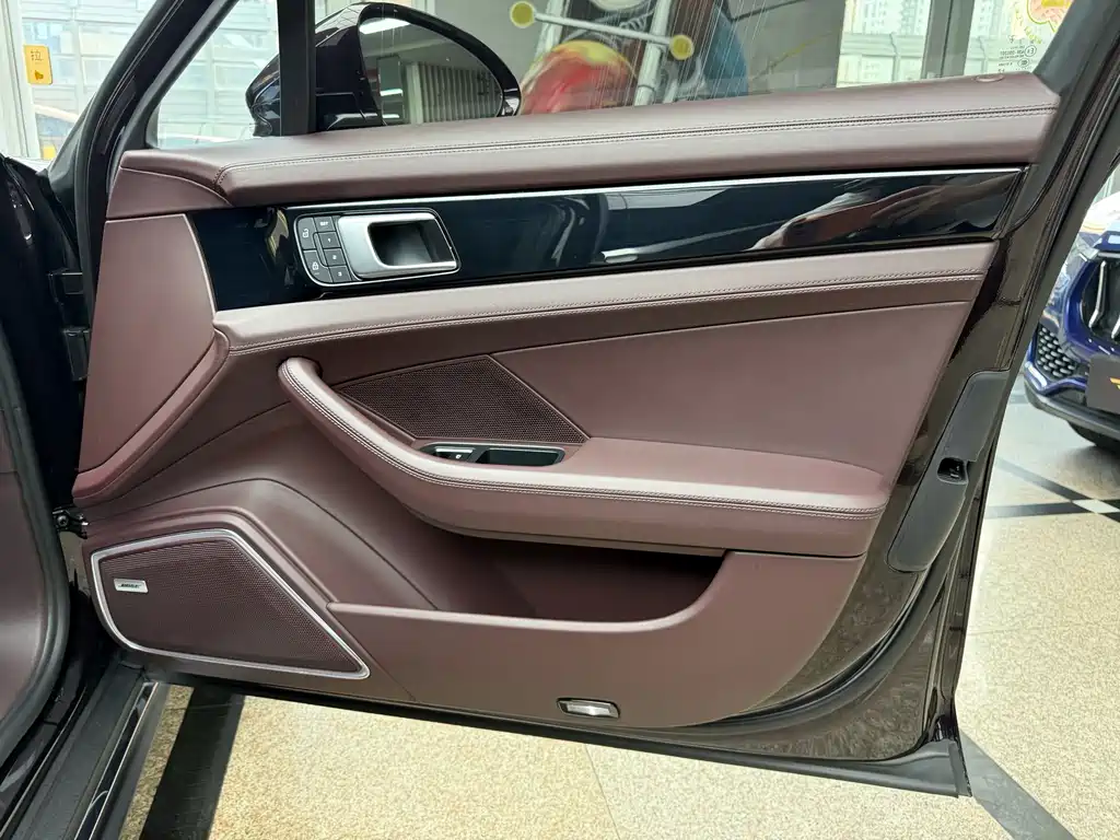 Panamera 2022 Panamera 4 Executive Extended Edition 2.9T купить на сайте DeffCars