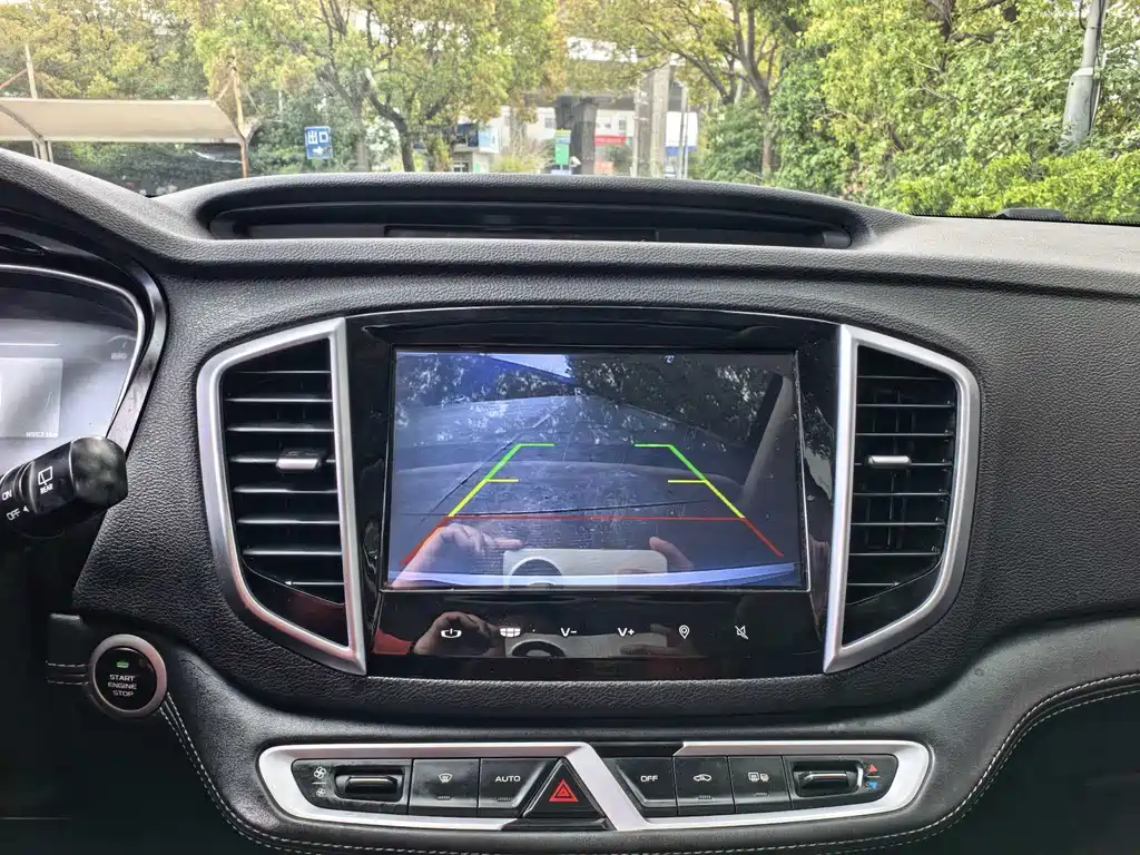 Vision X6 2018 1.8L manual 4G interconnected luxury model купить на сайте DeffCars