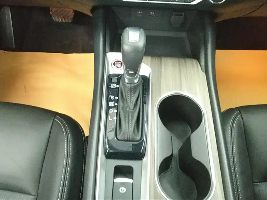Teana 2021 2.0L XL Comfort Edition купить на сайте DeffCars