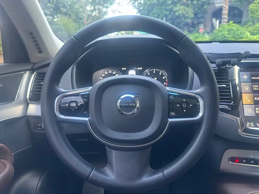 Volvo XC90 2018 T6 Zhiyi Edition 7 seats купить на сайте DeffCars