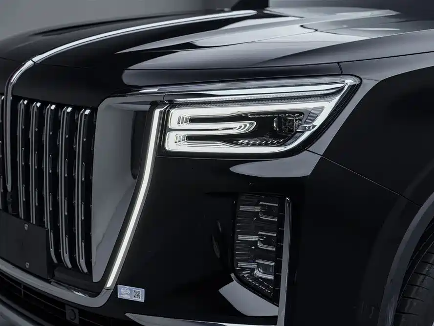 Hongqi Golden Sunflower Guoyao 2022 4.0T Elegant Flagship Edition 6 seats купить на сайте DeffCars