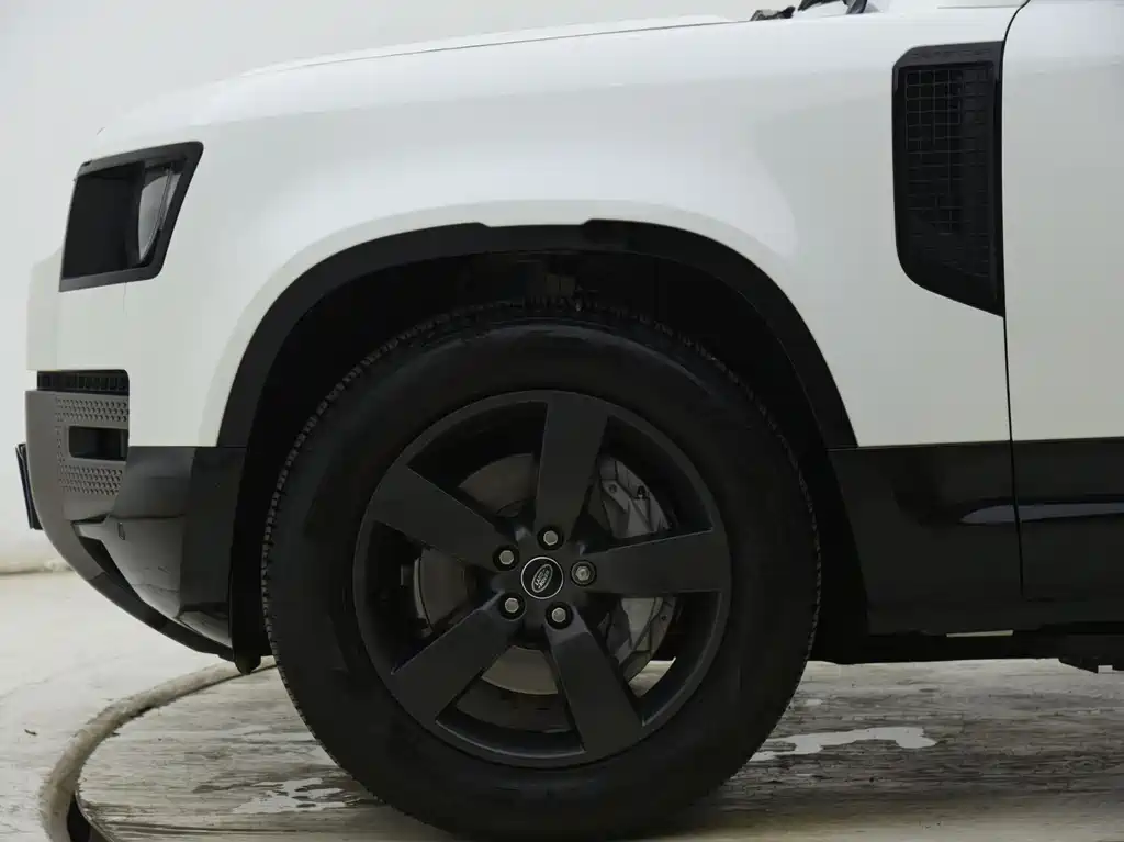 Land Rover Defender 2022 110 P400 X-DYNAMIC HSE купить на сайте DeffCars